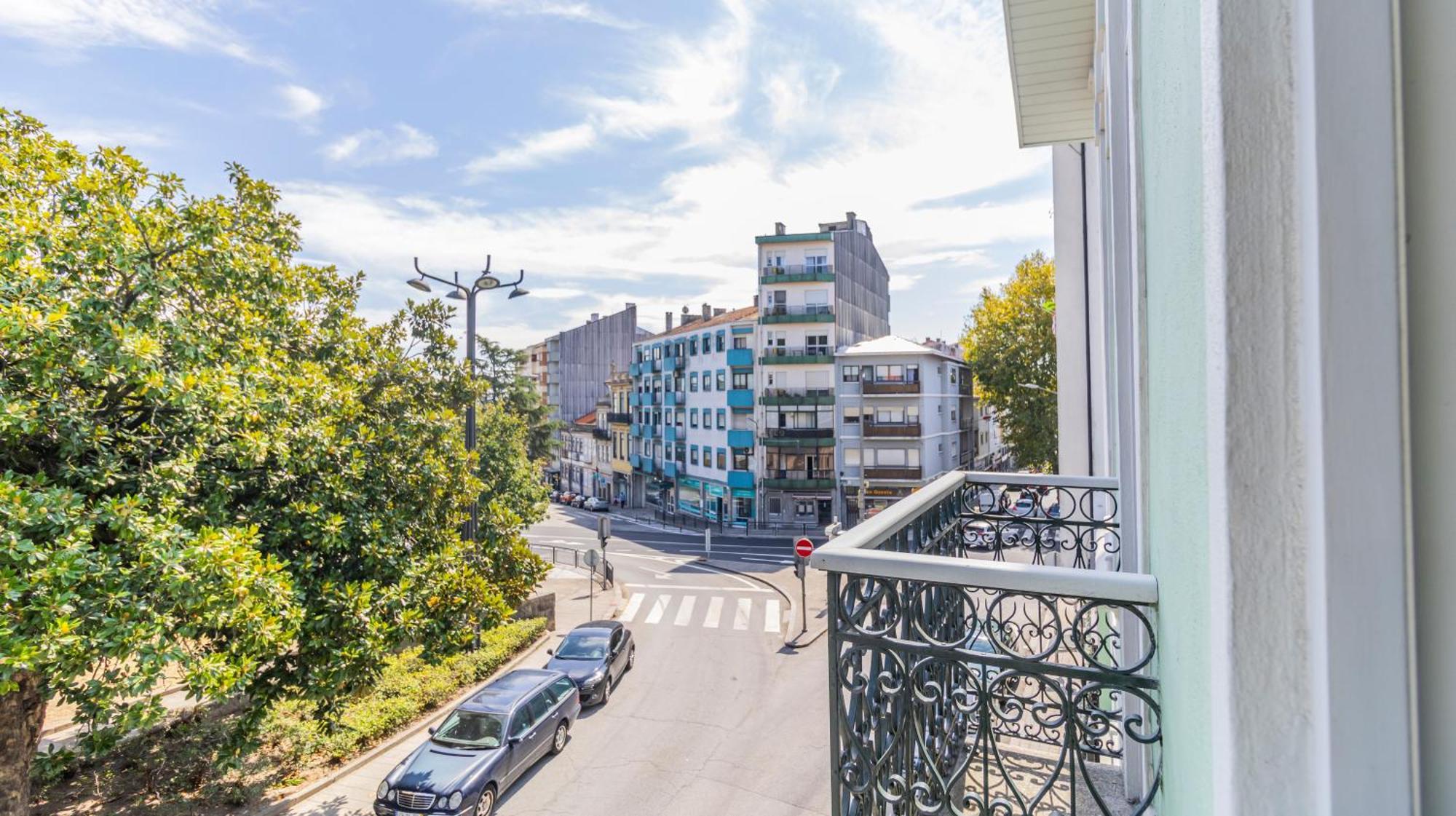 Barros Lima 493 By Lovelystay Porto Bagian luar foto