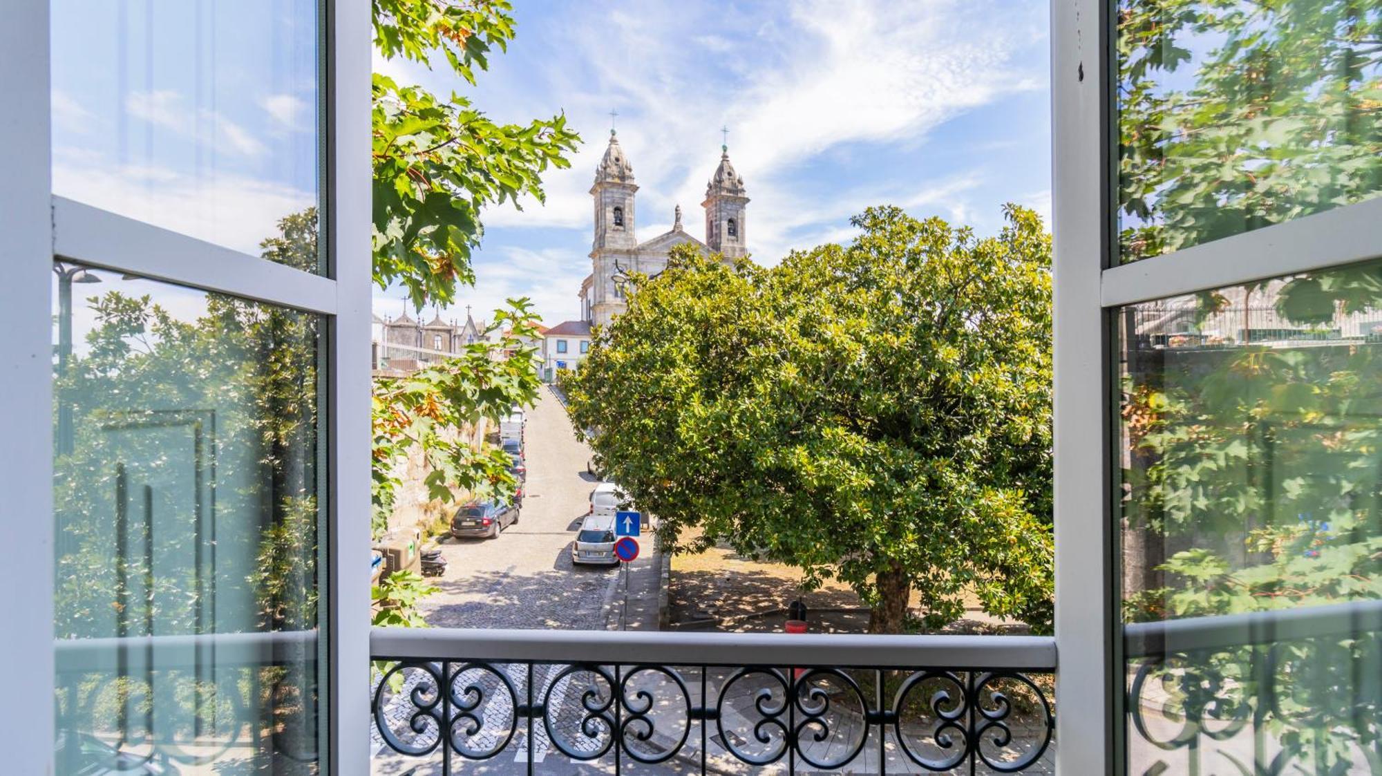 Barros Lima 493 By Lovelystay Porto Bagian luar foto